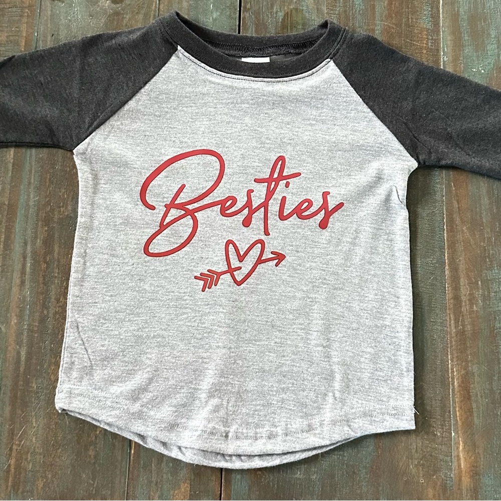 3/4 sleeve shirt